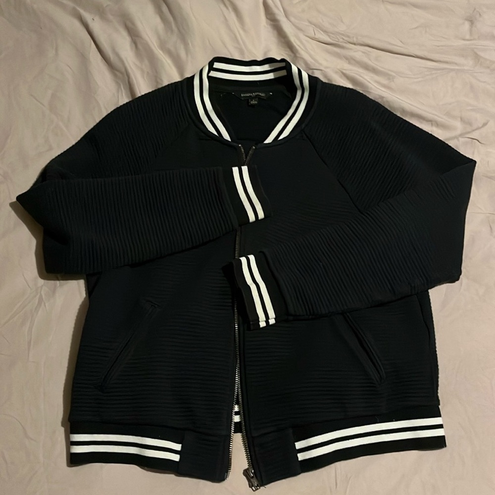Banana Republic lightweight athletic jacket size L